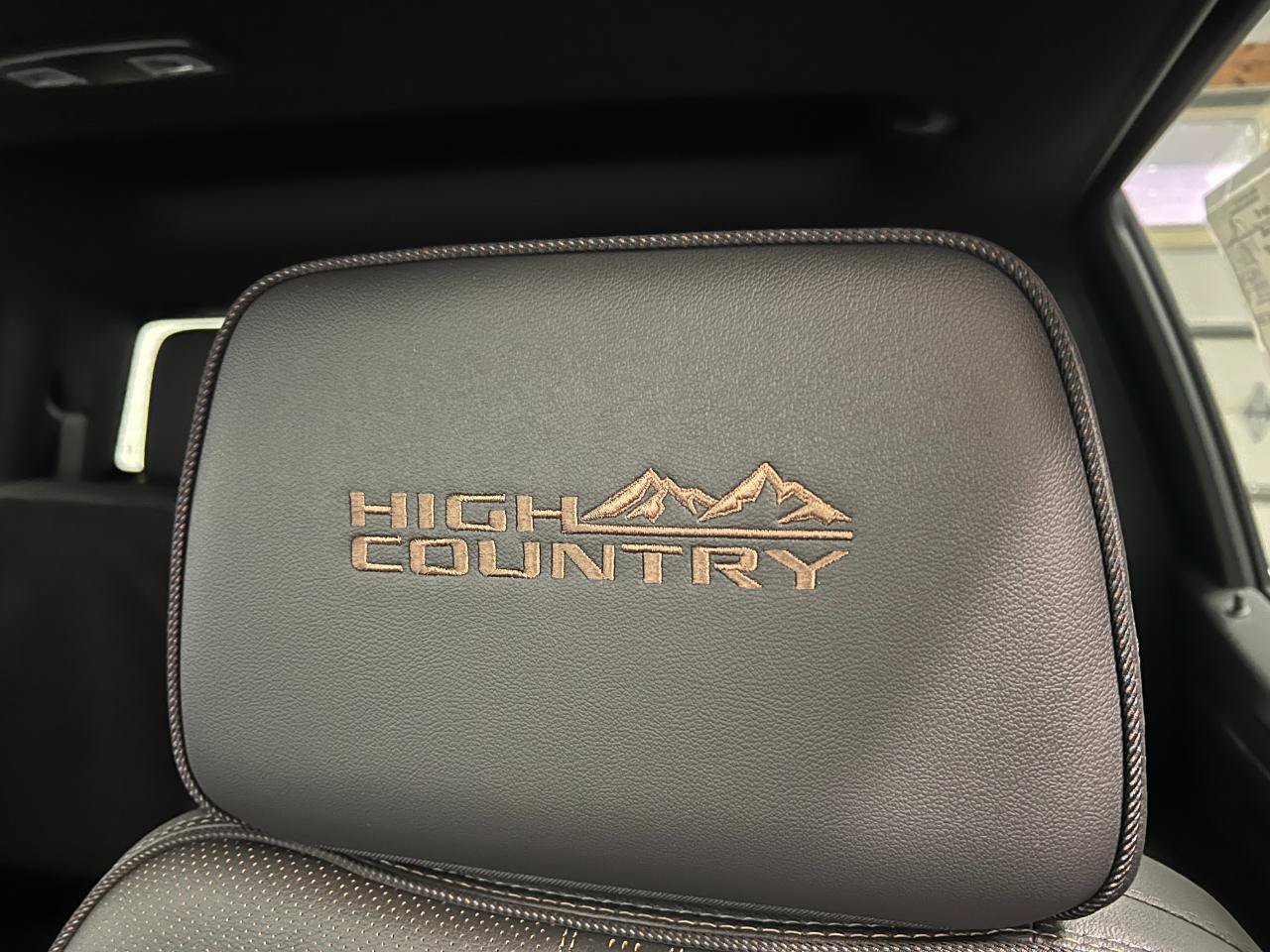 New 2026 Chevrolet Silverado 1500 High Country AWD/4WD image 31