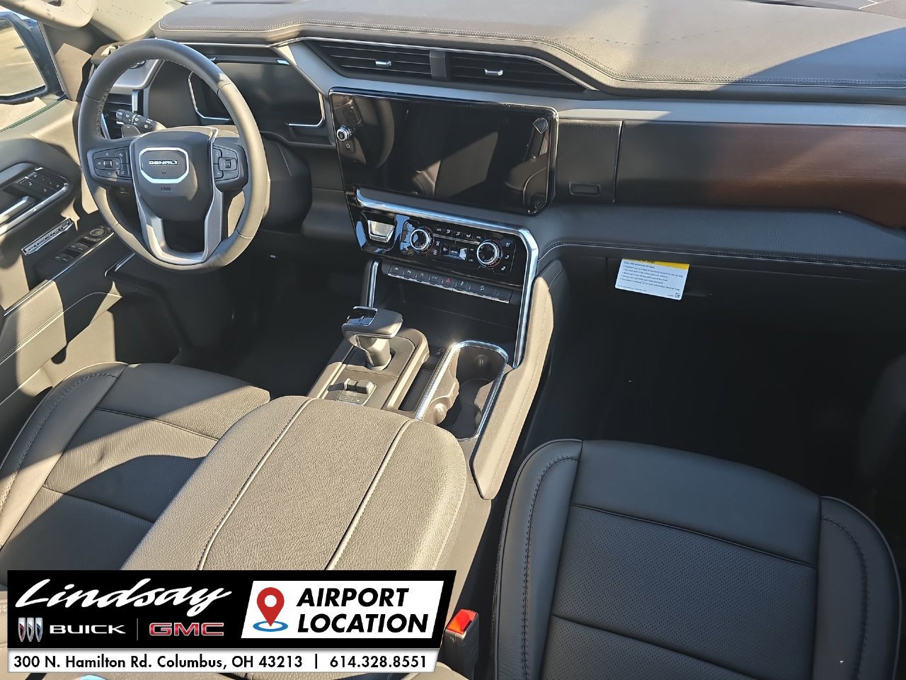 New 2026 GMC Sierra 1500 Denali w/ Denali Reserve Package AWD/4WD image 31