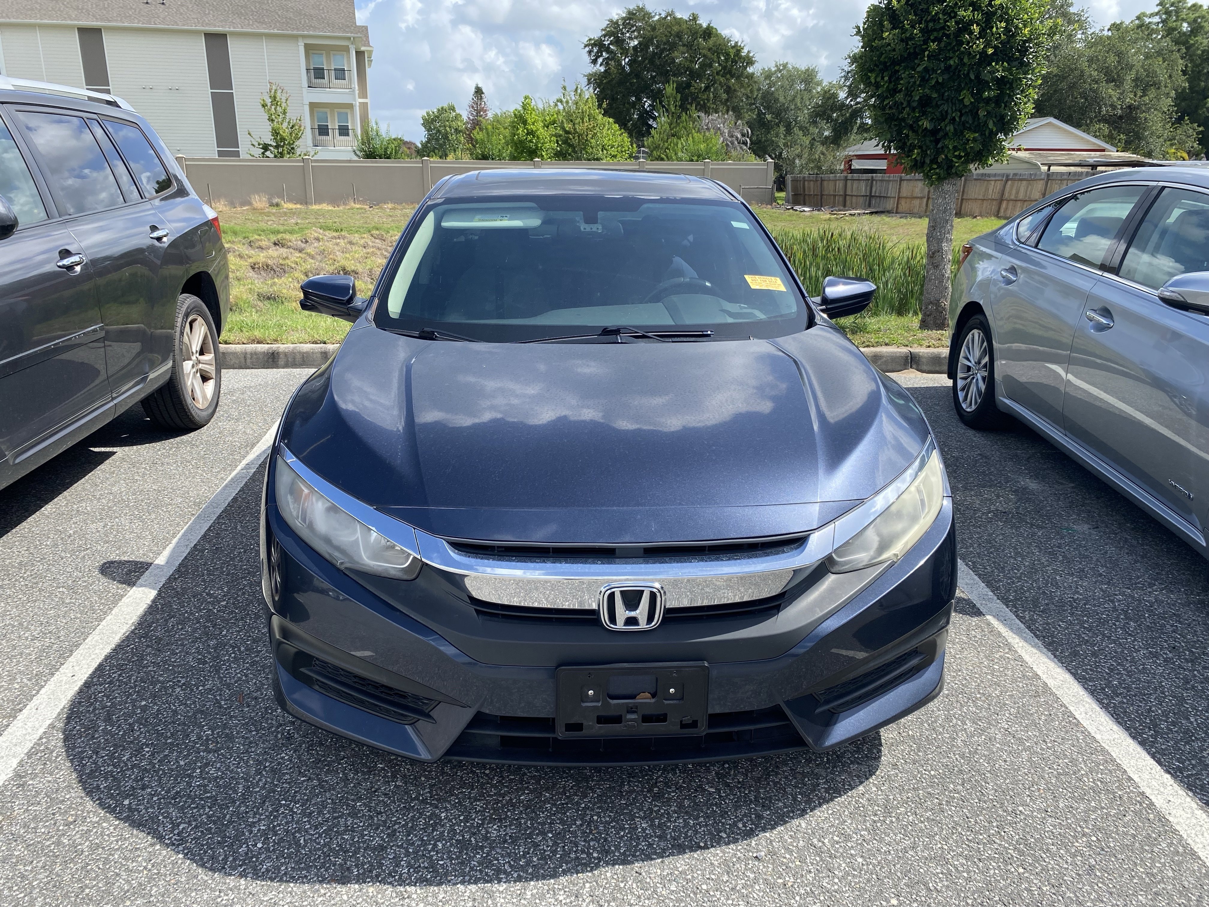 Used 2018 Honda Civic EX image 2
