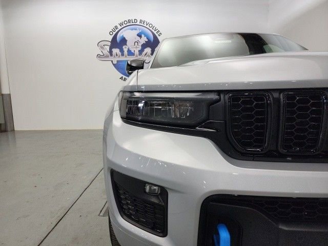 New 2024 Jeep Grand Cherokee Limited 4xe image 43