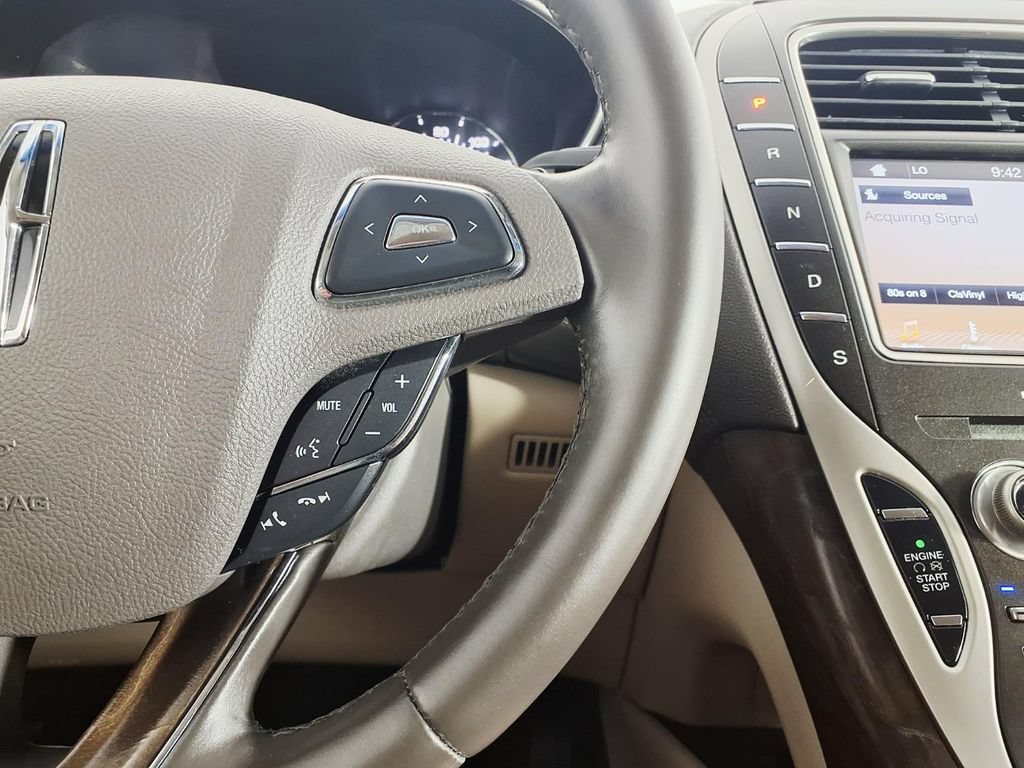 Used 2016 Lincoln MKX Select w/ Select Plus Package FWD image 16