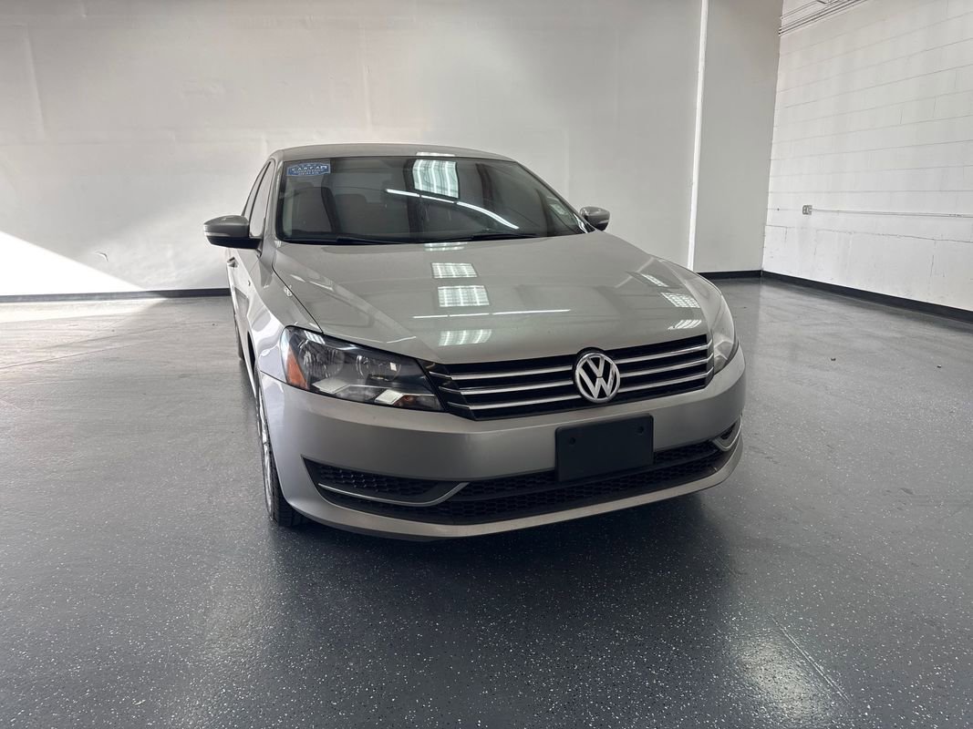 Used 2014 Volkswagen Passat 1.8T Wolfsburg Edition