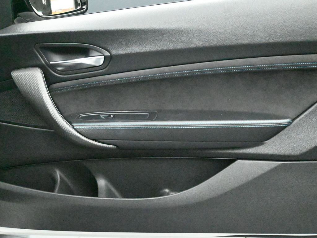 Used 2017 BMW M2 RWD image 18