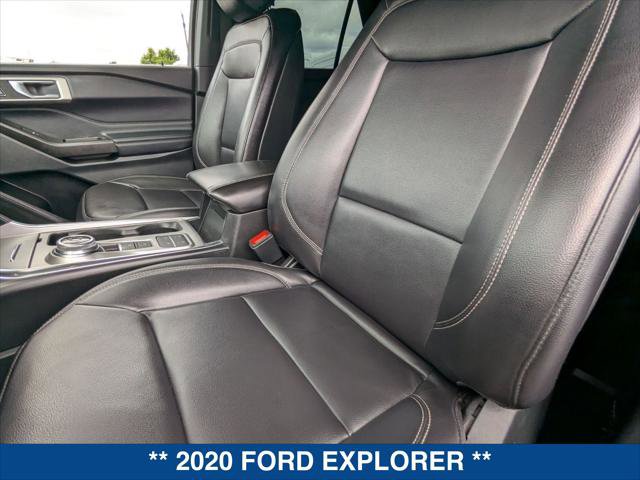 Used 2020 Ford Explorer XLT w/ Equipment Group 202A RWD image 19