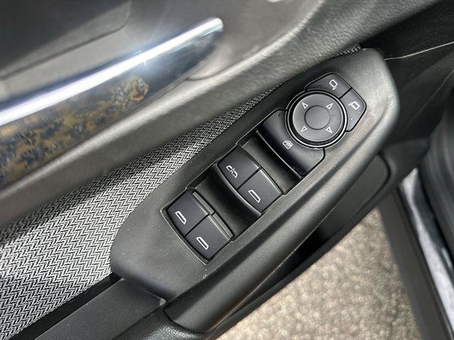 Used 2022 Chevrolet TrailBlazer LT FWD image 38