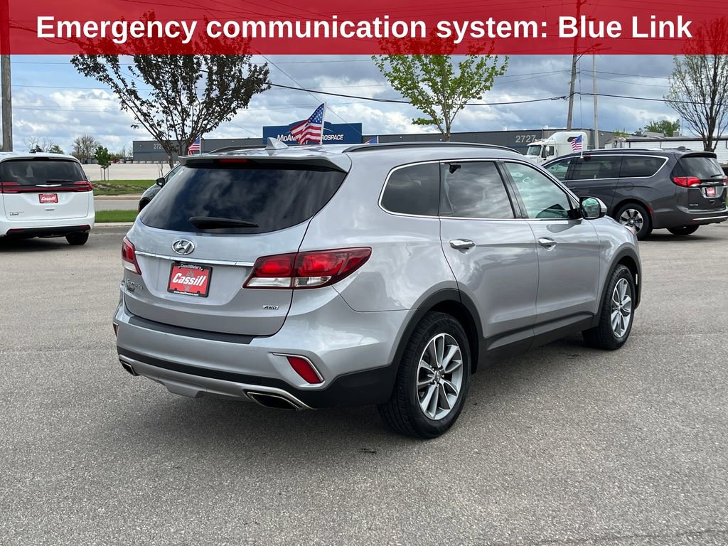 Used 2017 Hyundai Santa Fe SE w/ Cargo Package AWD/4WD image 5