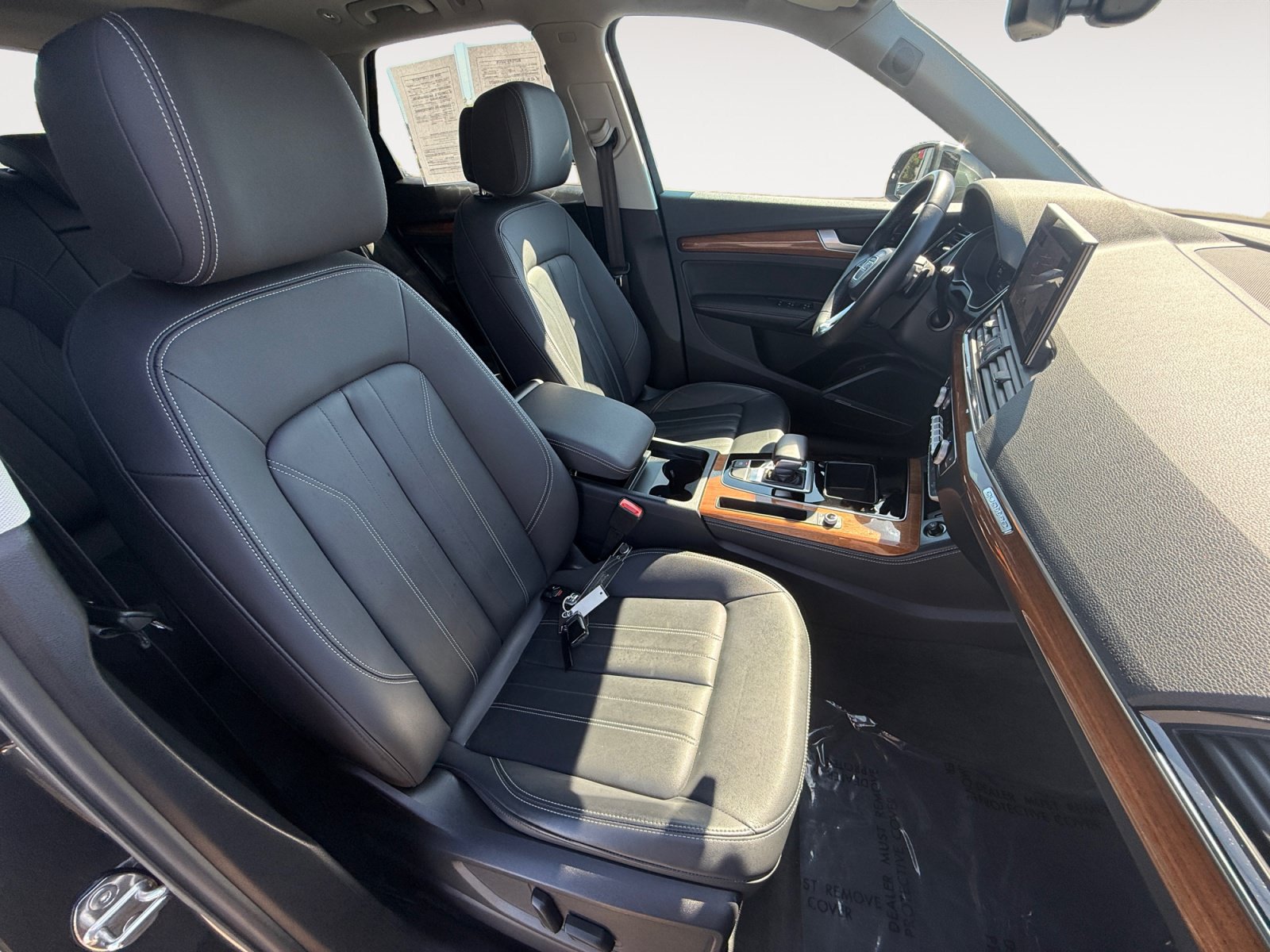 Used 2023 Audi Q5 2.0T Premium Plus w/ Premium Plus Package AWD/4WD image 19