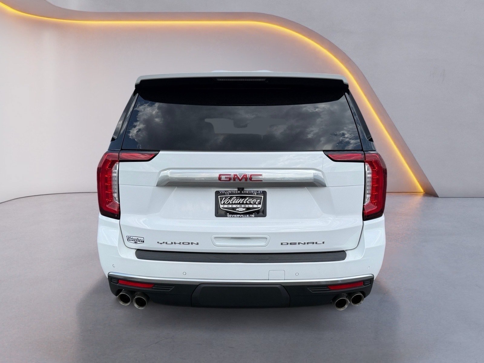Used 2023 GMC Yukon Denali AWD/4WD image 4