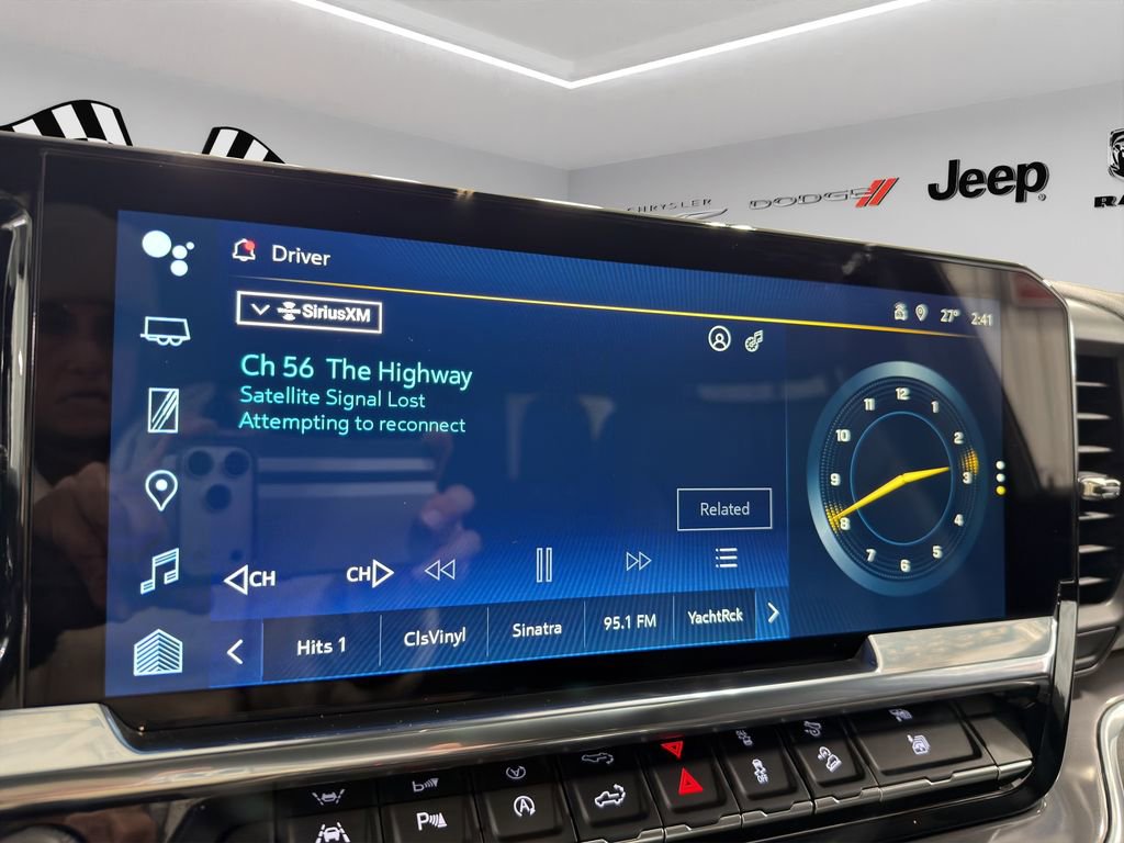 Used 2025 Chevrolet Silverado 1500 High Country w/ Technology Package image 33