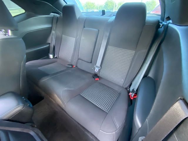Used 2018 Dodge Challenger SXT w/ Blacktop Package image 24