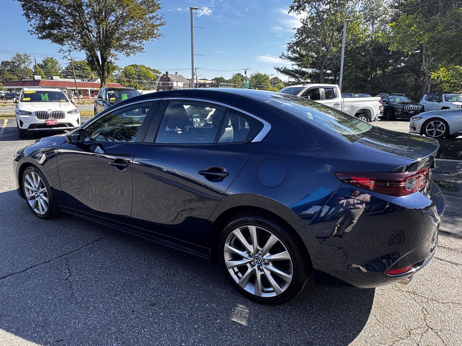Used 2020 MAZDA MAZDA3 AWD Sedan w/ Select Package image 5
