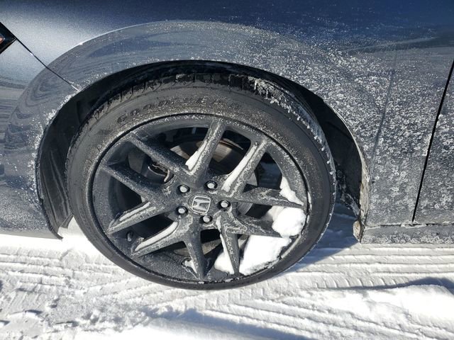 Used 2023 Honda Civic Sport image 17