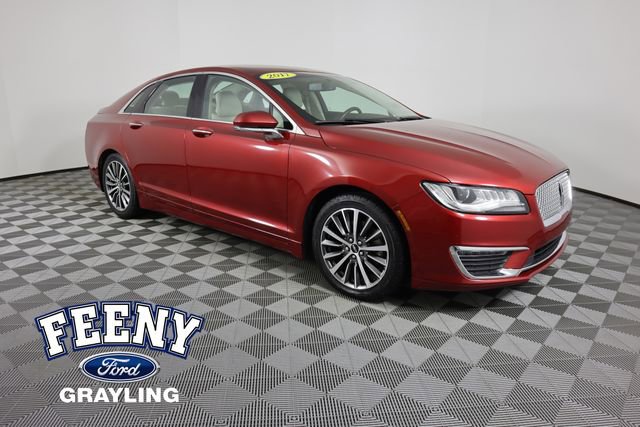 Used 2017 Lincoln MKZ Premiere image 1