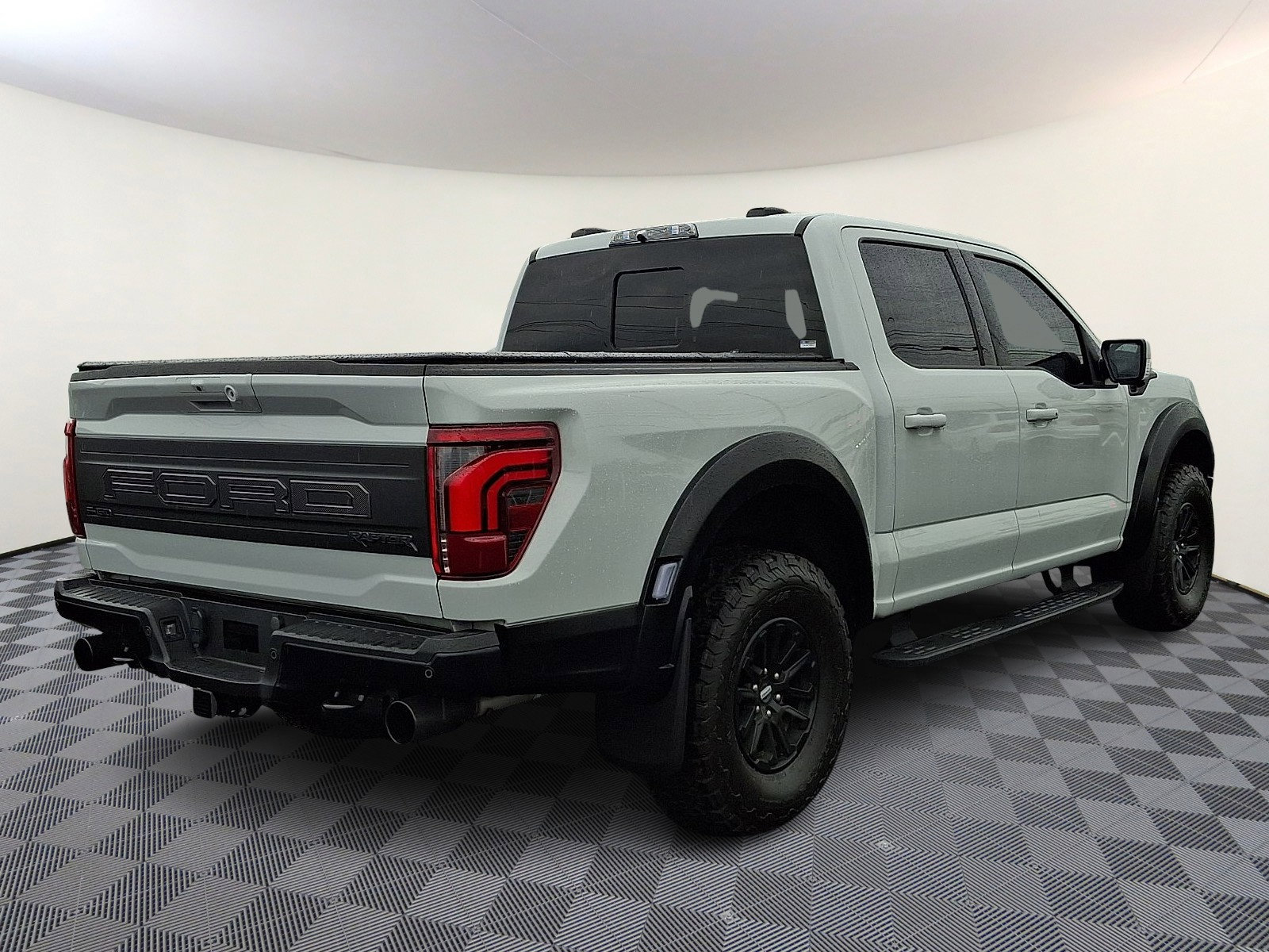 Used 2024 Ford F150 Raptor AWD/4WD image 7