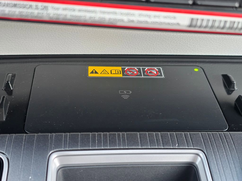 Used 2026 Toyota Sienna LE image 65