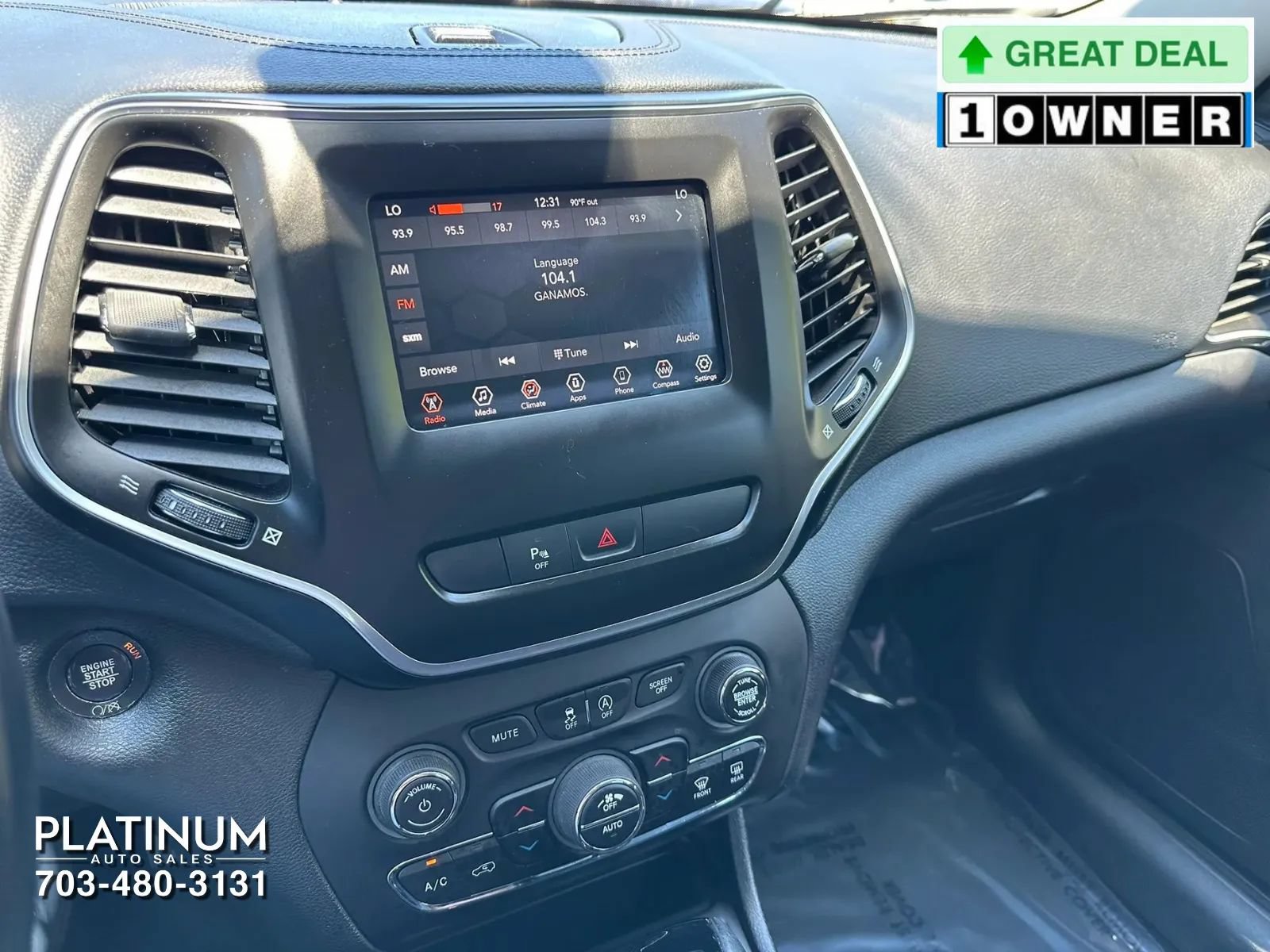 Used 2020 Jeep Cherokee Latitude Plus FWD image 12
