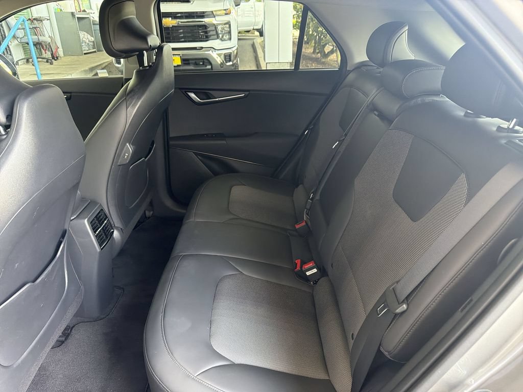 Used 2024 Kia Niro Wind w/ Wind Preserve Package FWD image 25