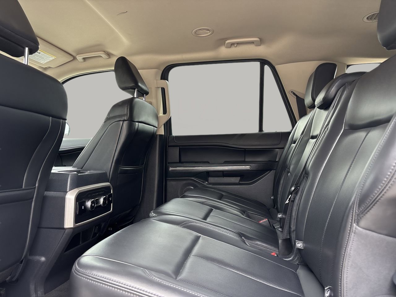 Certified 2024 Ford Expedition Max XLT image 17