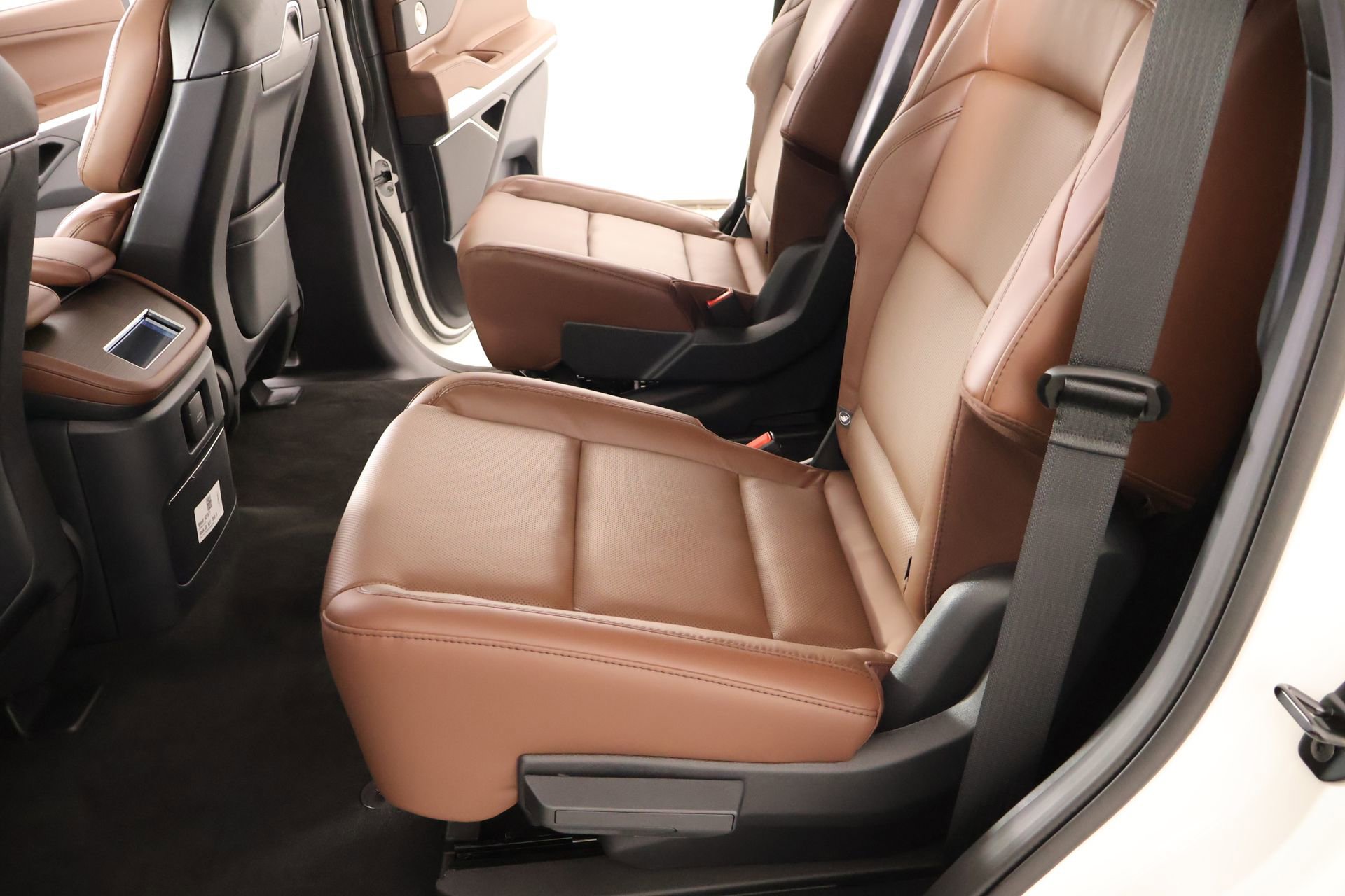 New 2026 Lincoln Navigator Reserve image 13