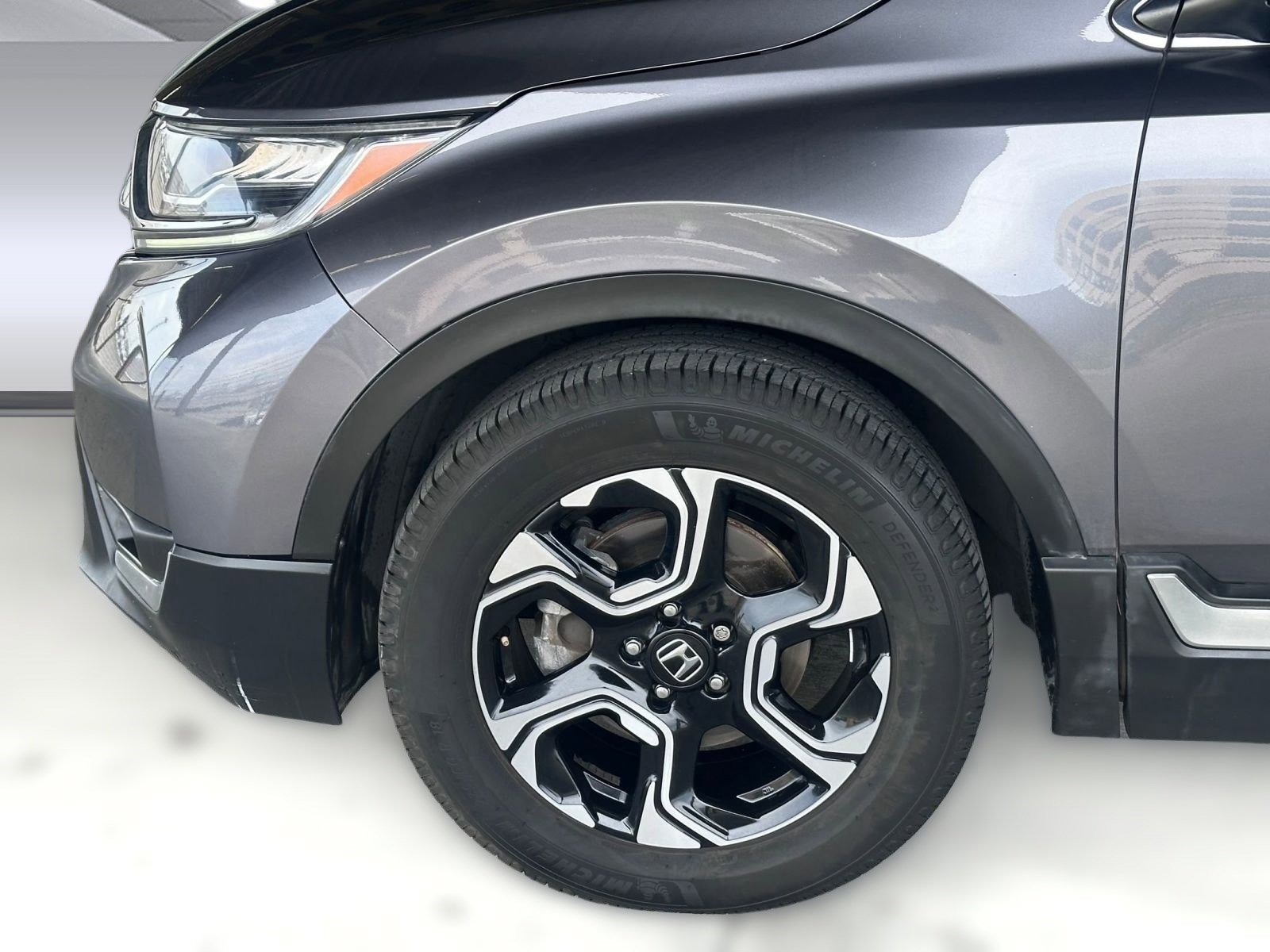 Used 2019 Honda CR-V Touring image 10