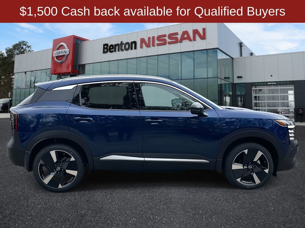 New 2026 Nissan Kicks SR w/ Cold Weather Package image 3