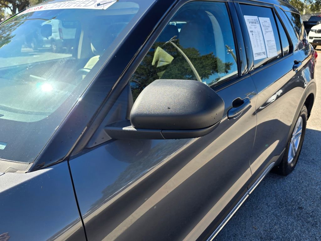 Used 2022 Ford Explorer XLT image 10