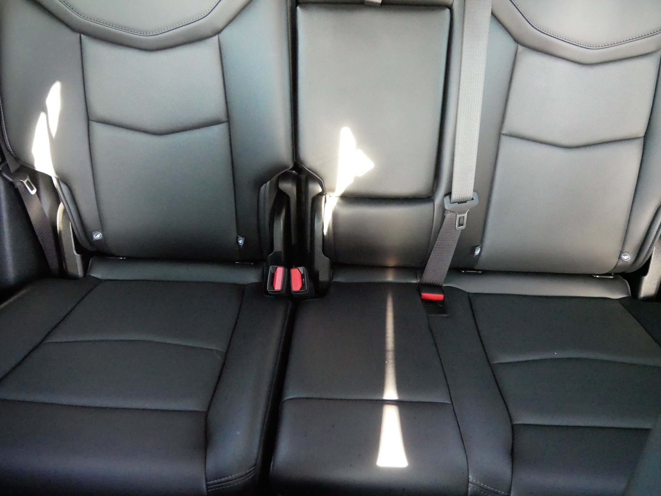 Certified 2024 Cadillac XT5 Sportv w/ LPO, Floor Liner Package image 14