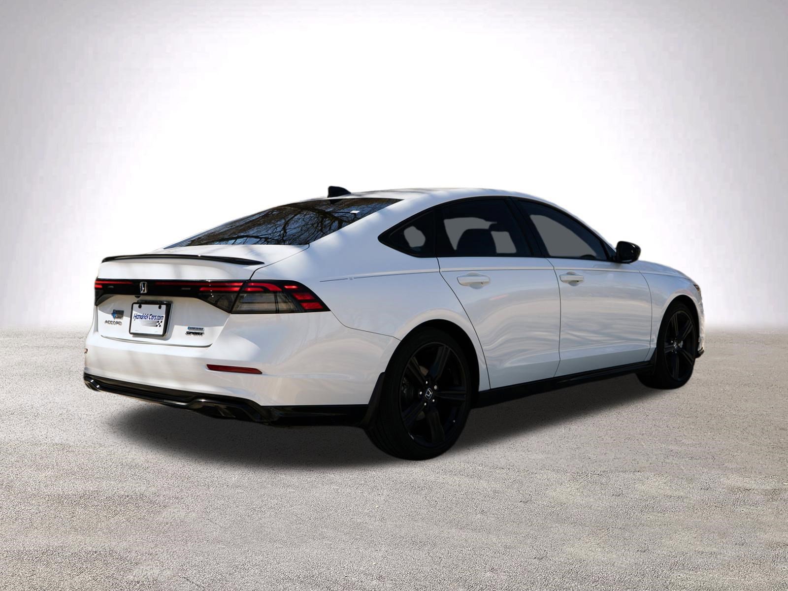 Certified 2025 Honda Accord Sport image 9