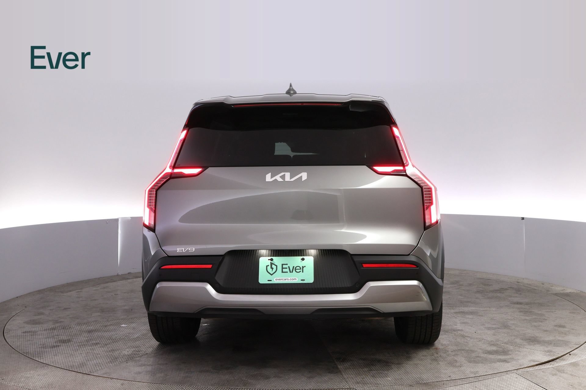 Used 2024 Kia EV9 Light Long Range RWD image 15