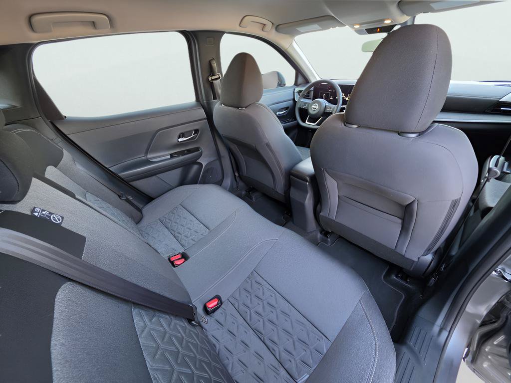 Used 2025 Nissan Kicks SV FWD image 26