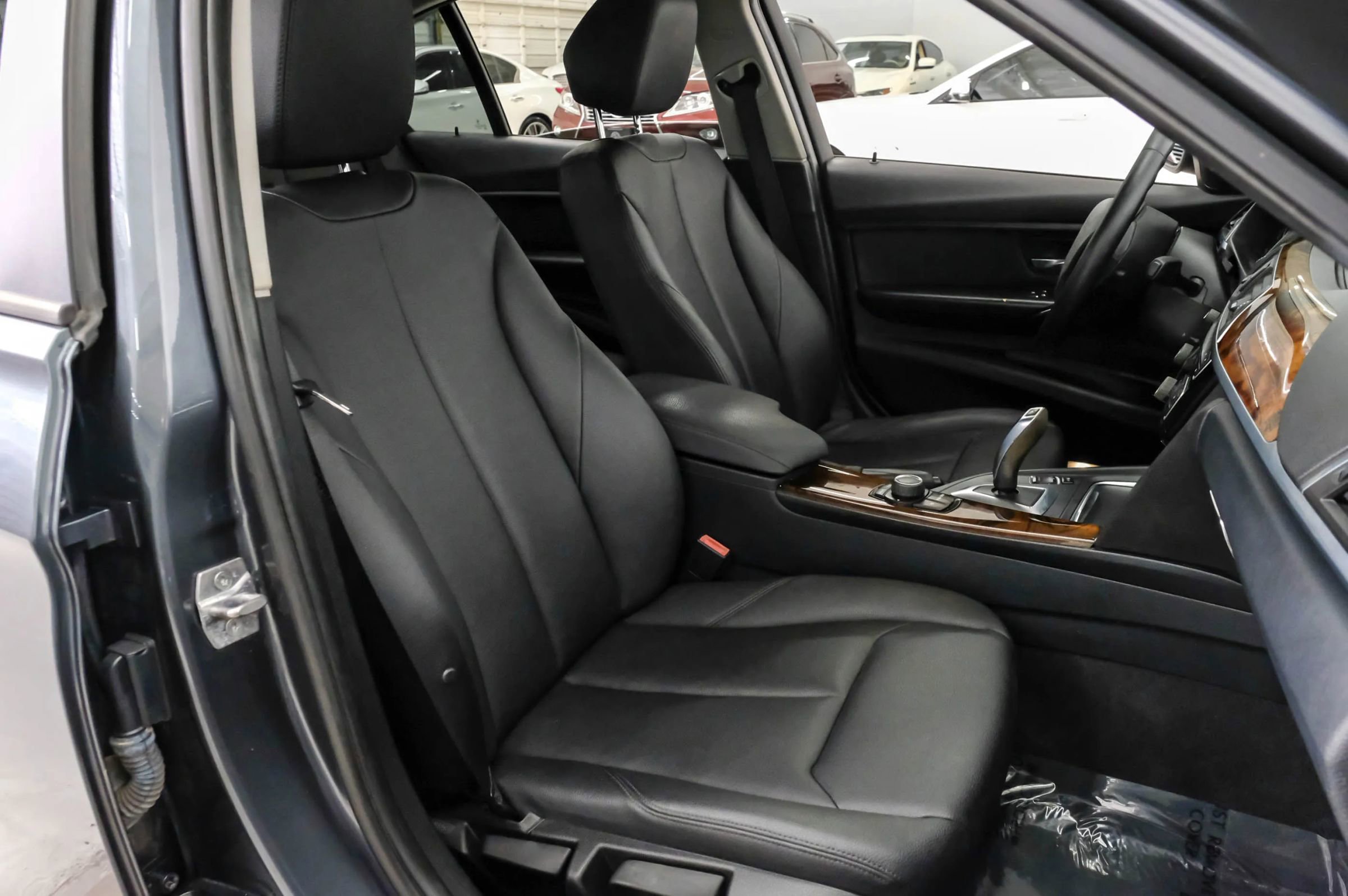 Used 2016 BMW 320i xDrive Sedan AWD/4WD image 31
