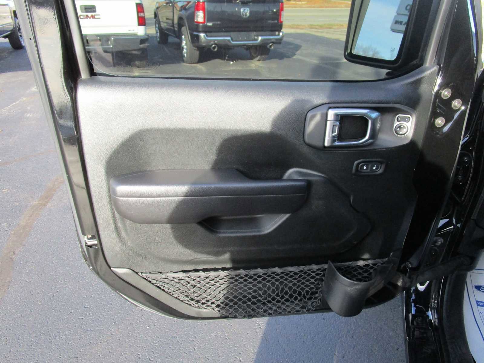 Certified 2021 Jeep Gladiator Sport image 14