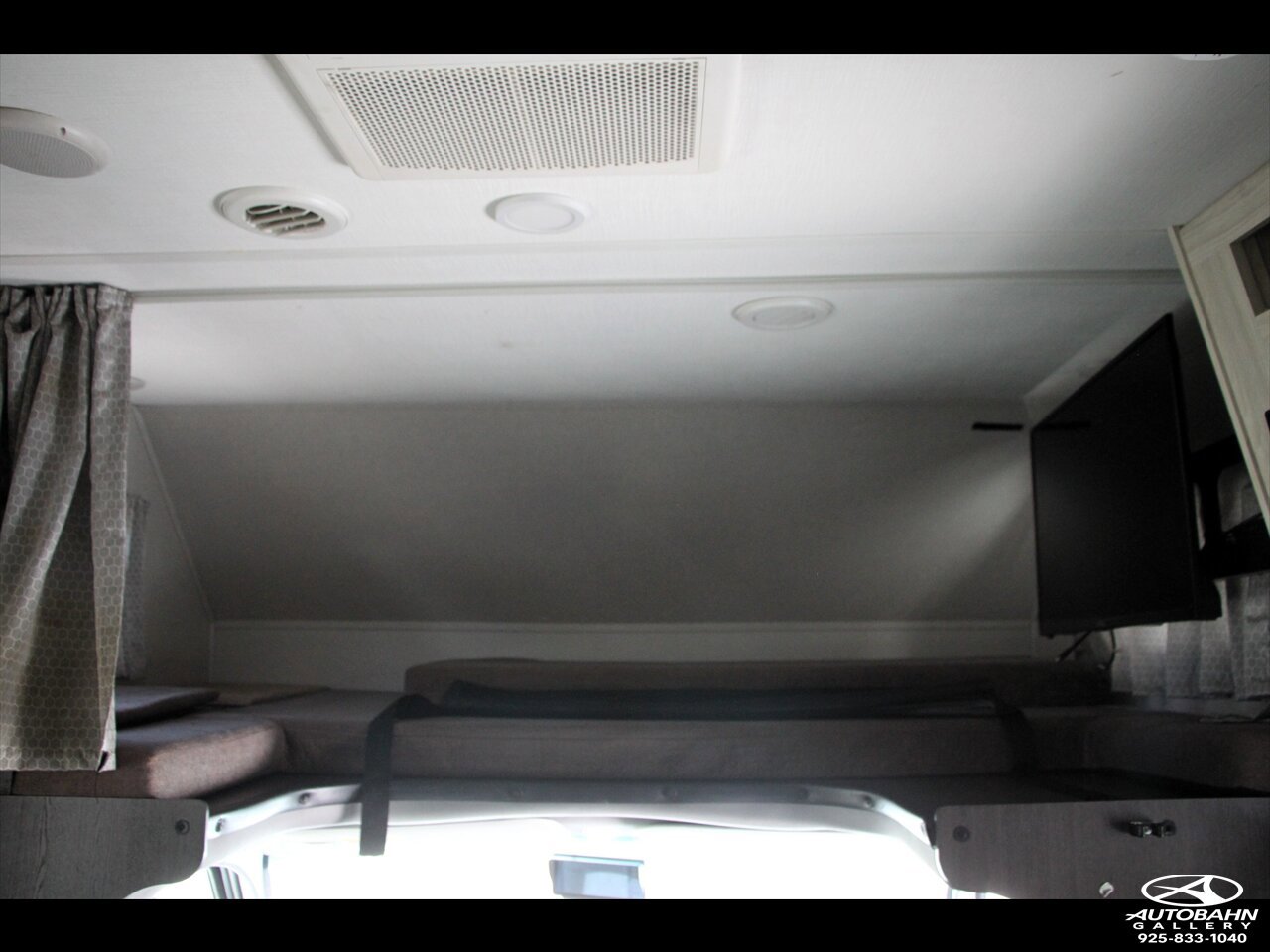 Used 2021 Ford E-350 and Econoline 350 Super Duty w/ Motorhome Prep Package RWD image 8