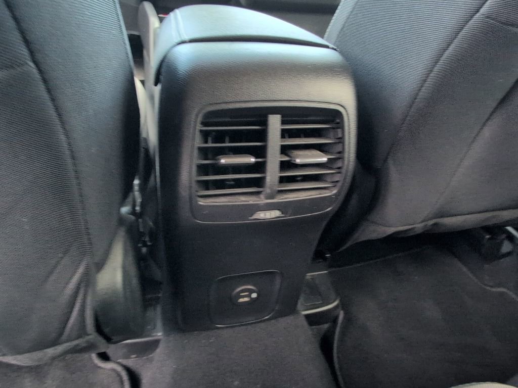 Used 2020 Ford Escape SE AWD/4WD image 16