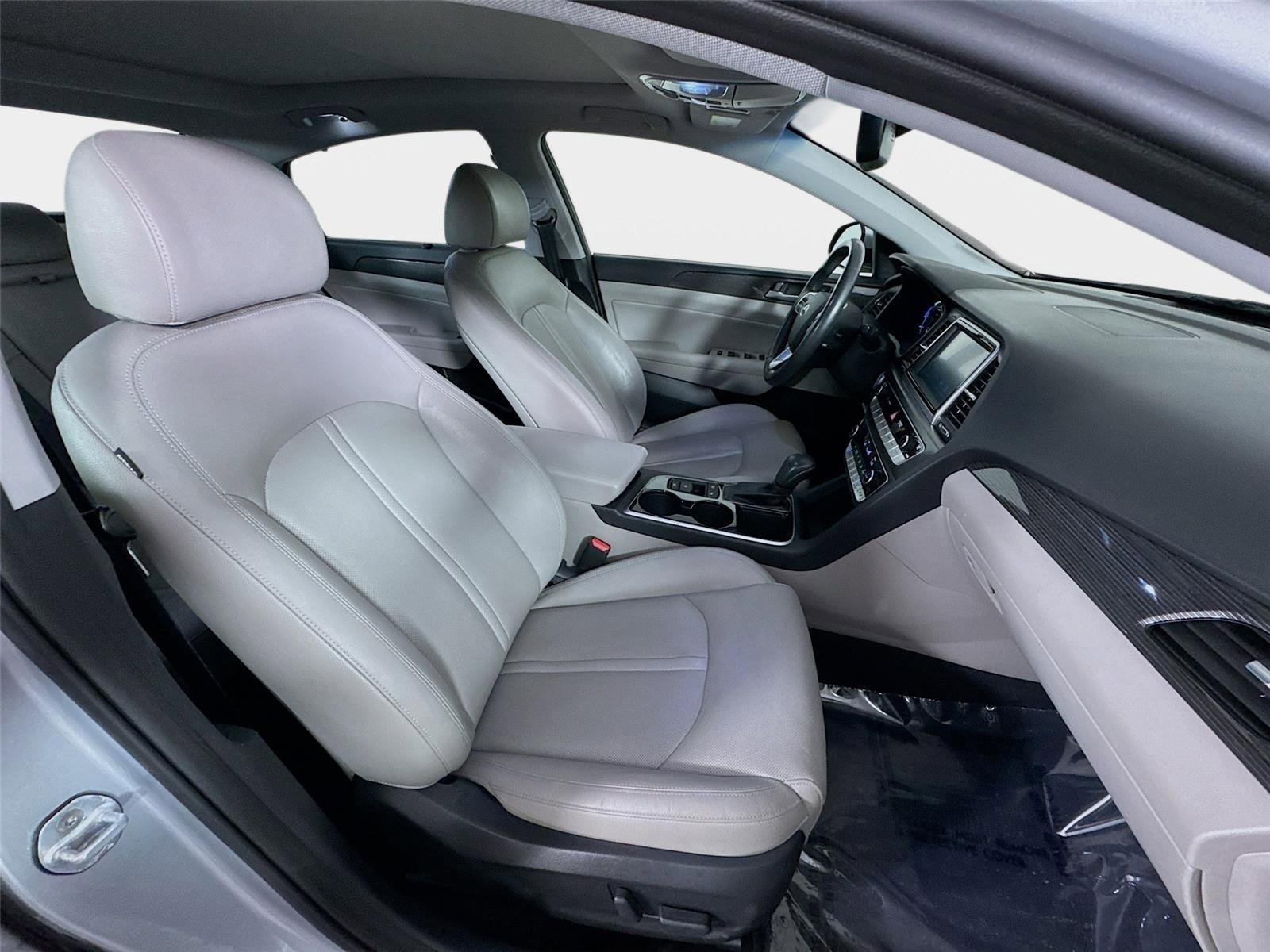 Used 2019 Hyundai Sonata Limited w/ Ultimate Package 02 FWD image 31