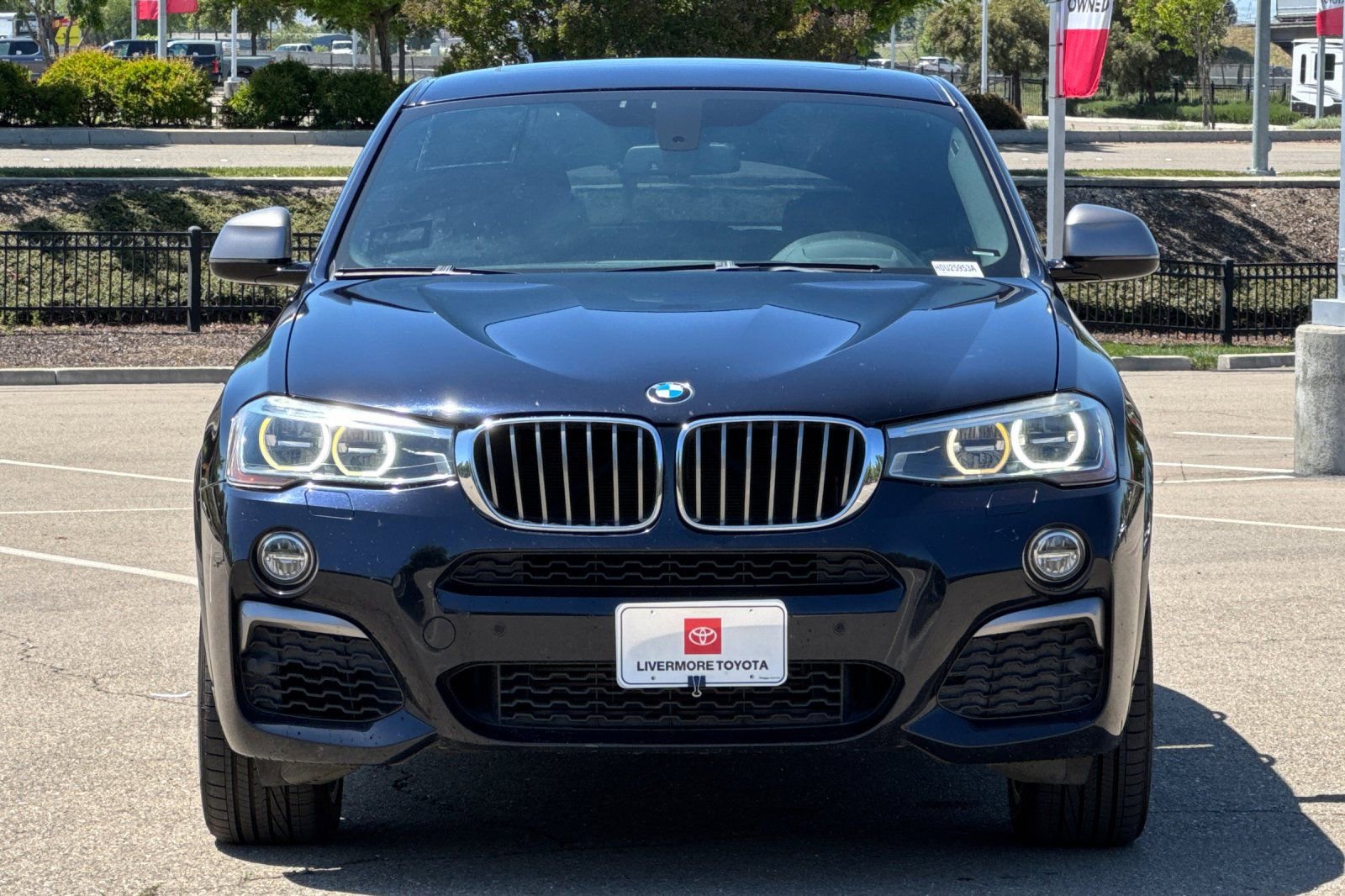 Used 2017 BMW X4 M40i AWD/4WD image 9