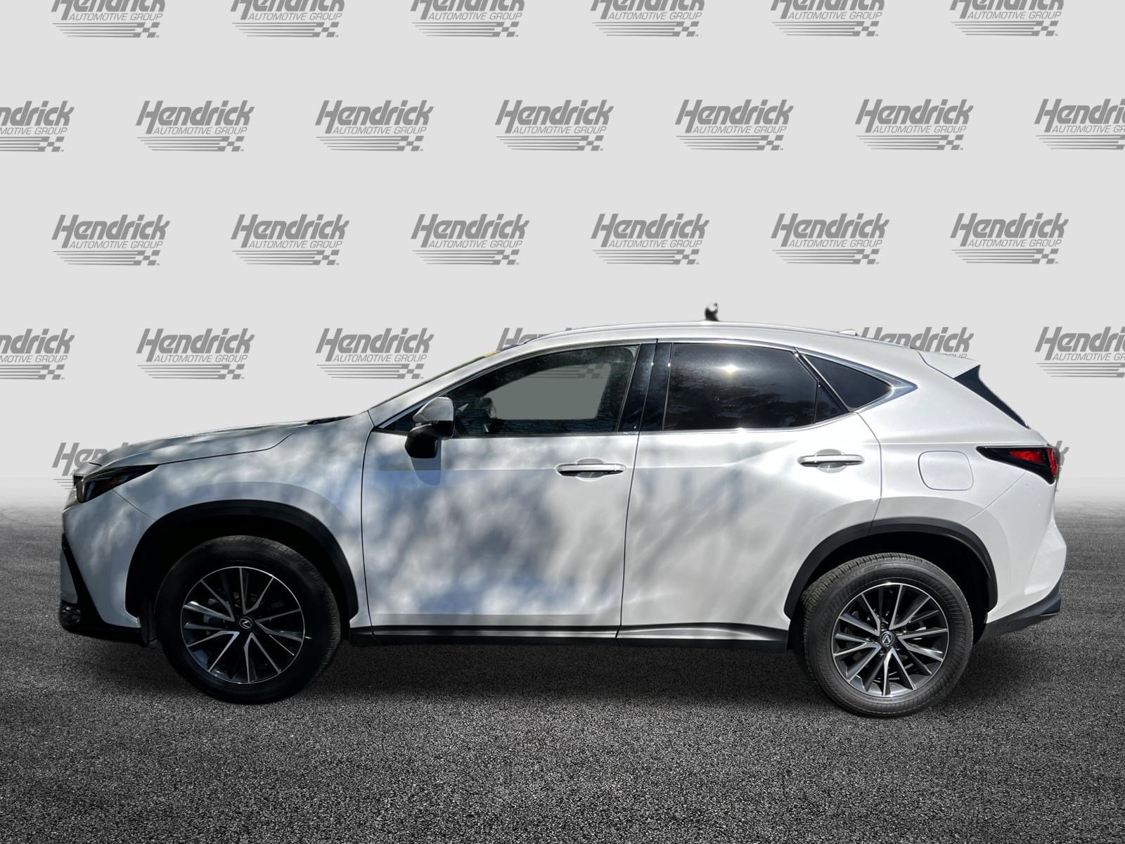 Used 2025 Lexus NX 250 FWD w/ Towing Package (2000 Lbs) image 6