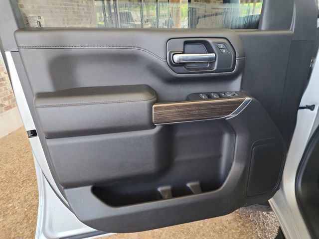 Used 2022 Chevrolet Silverado 2500 LT w/ Convenience Package image 9