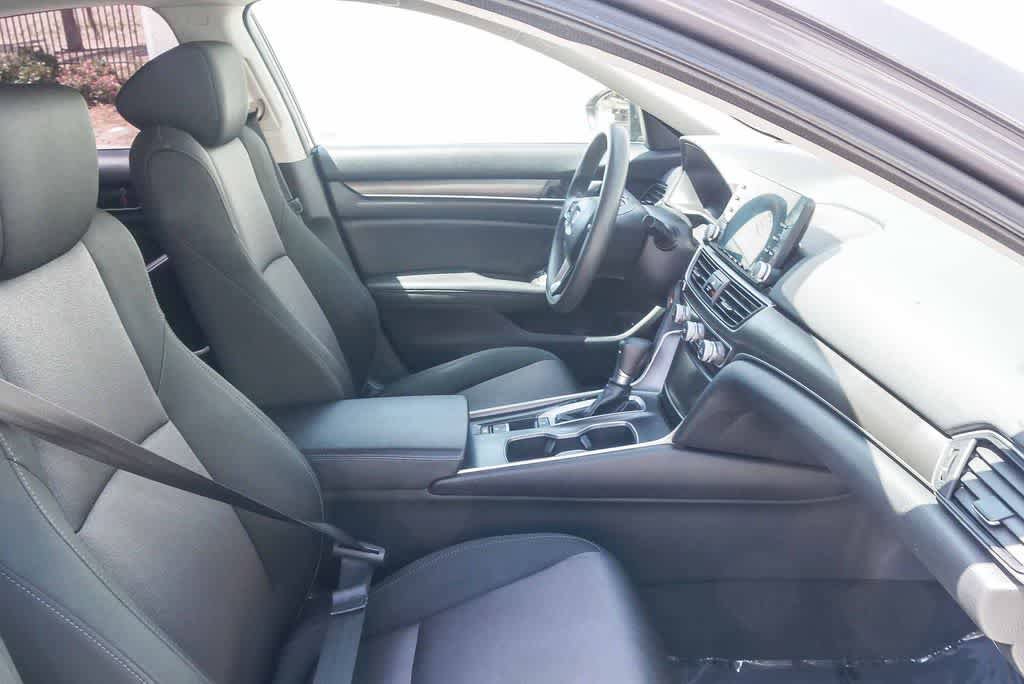 Used 2019 Honda Accord LX image 14