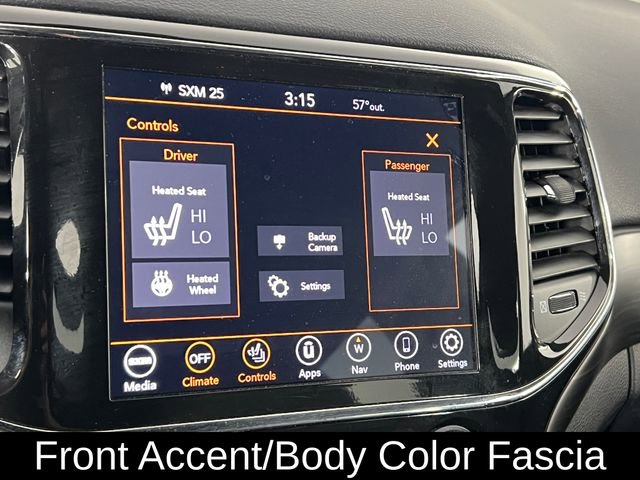 Used 2021 Jeep Grand Cherokee Laredo X image 32