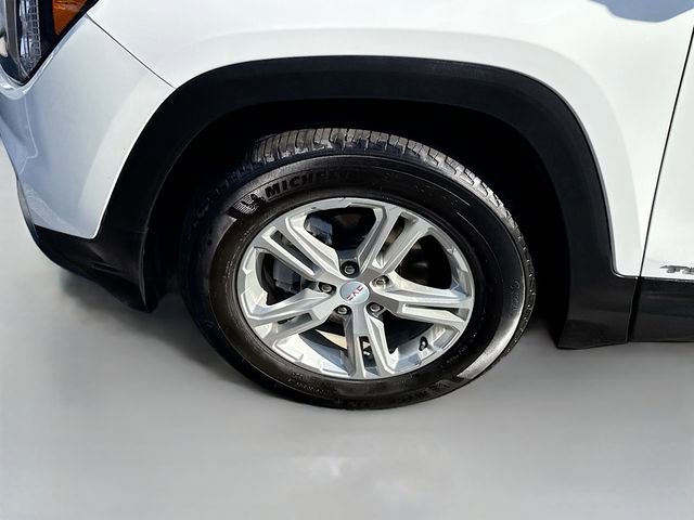 Used 2023 GMC Terrain SLE w/ Driver Convenience Package image 30