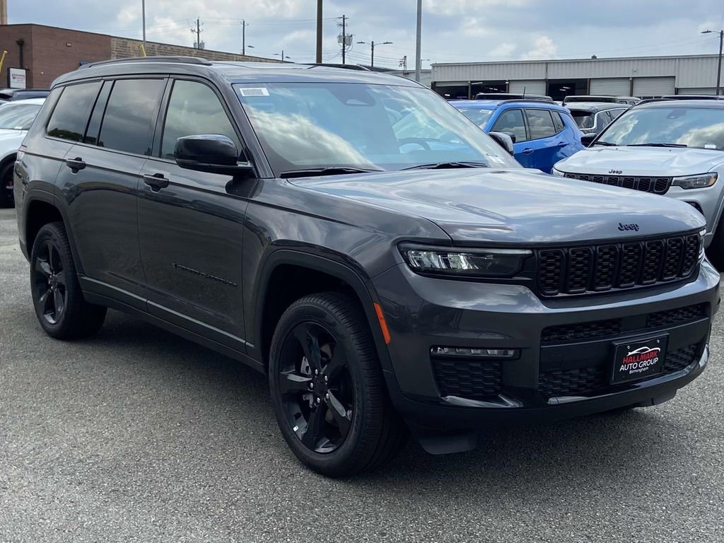 New 2025 Jeep Grand Cherokee L Limited w/ Black Appearance Package image 25