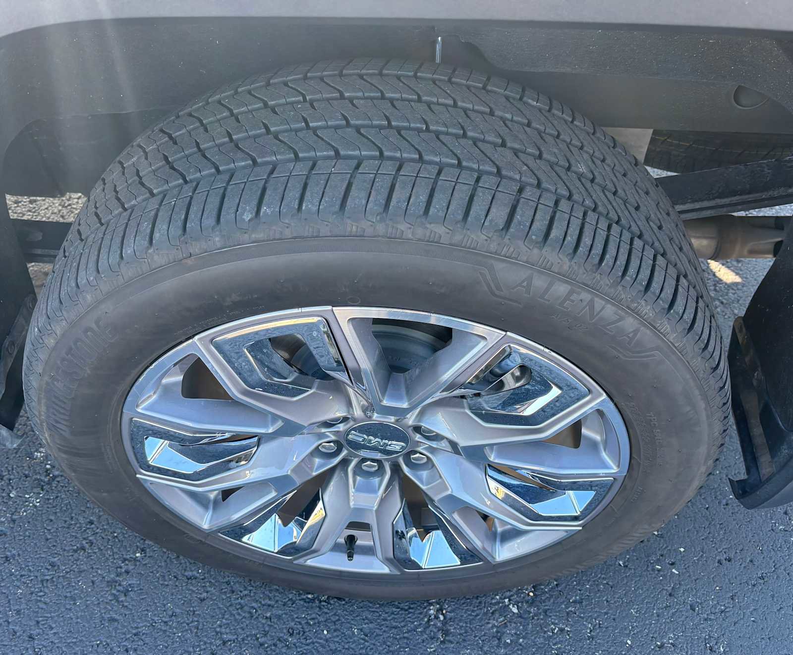 Used 2025 GMC Sierra 1500 Denali image 9