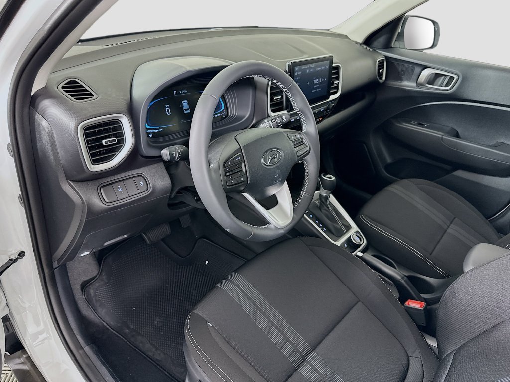New 2026 Hyundai Venue SEL FWD image 9