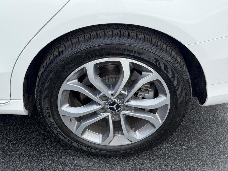 Used 2017 Mercedes-Benz C 300 4MATIC Sedan image 8