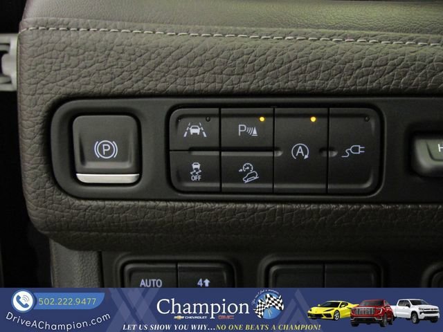 Used 2021 GMC Yukon XL Denali w/ Denali Ultimate Package AWD/4WD image 34