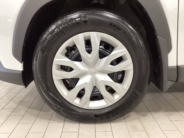 Used 2023 Toyota Corolla Cross L AWD/4WD image 21