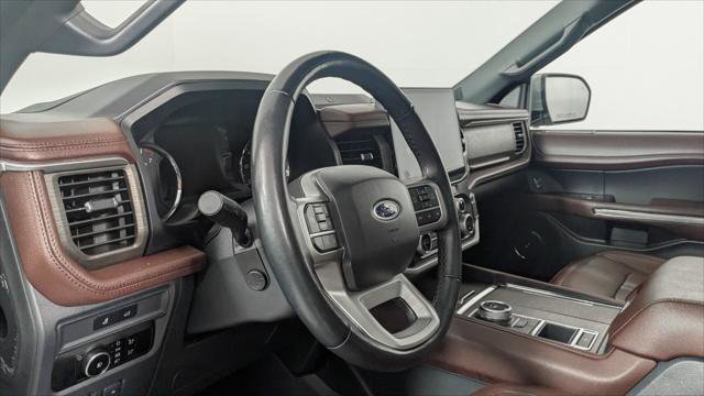 Used 2024 Ford Expedition Limited image 28