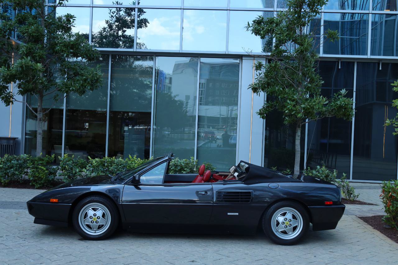 Used 1989 Ferrari Mondial T Cabriolet RWD image 78