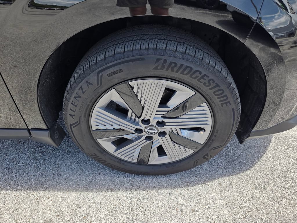Used 2025 Nissan Murano SL AWD/4WD image 19